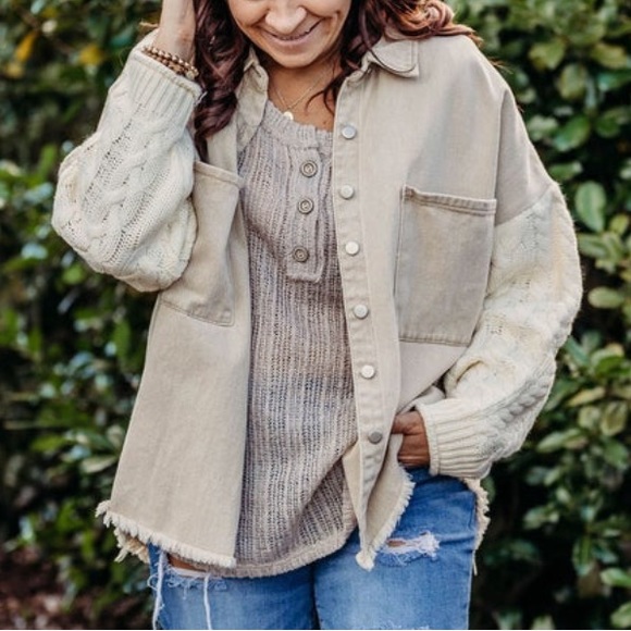 Knit Sweater Shacket - Picture 3 of 6